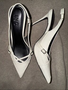 INC International Concepts White Croc-Embossed Pointed Toe Slingback Heels